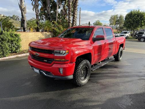 2017 Chevrolet Silverado 1500 2LT