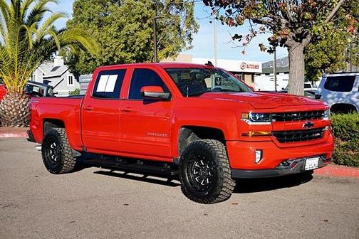 2017 Chevrolet Silverado 1500 2LT