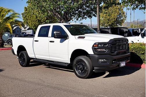 2025 RAM 2500 Tradesman Crew Cab 4x4 6'4' Box