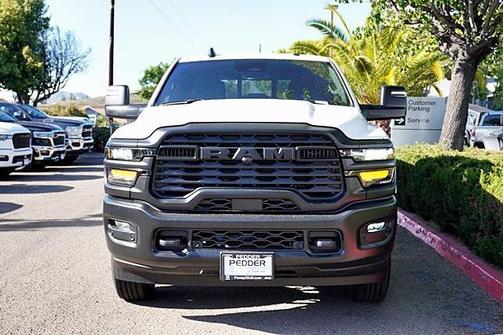 2025 RAM 2500 Tradesman Crew Cab 4x4 6'4' Box