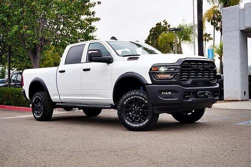 2025 RAM 2500 Tradesman Crew Cab 4x4 6'4' Box