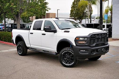 2025 RAM 2500 Tradesman Crew Cab 4x4 6'4' Box
