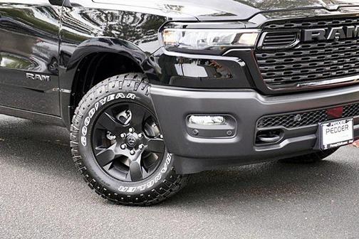 2026 RAM 1500 Warlock Crew Cab 4x4 5'7' Box