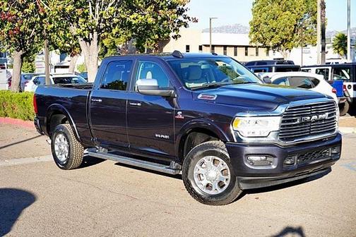 2020 RAM 2500 Laramie Crew Cab 4X4 6'4' Box