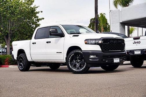 2026 RAM 1500 Warlock Crew Cab 4x4 5'7' Box