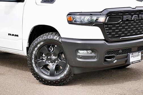 2026 RAM 1500 Warlock Crew Cab 4x4 5'7' Box