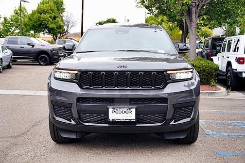 2025 Jeep Grand Cherokee L Altitude