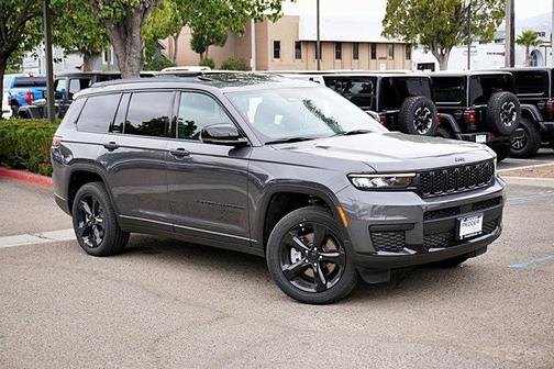 2025 Jeep Grand Cherokee L Altitude