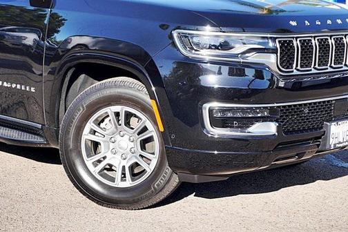 2023 Jeep Wagoneer Series I 4x2