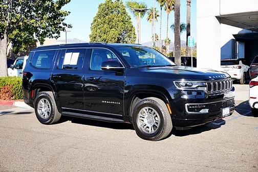 2023 Jeep Wagoneer Series I 4x2