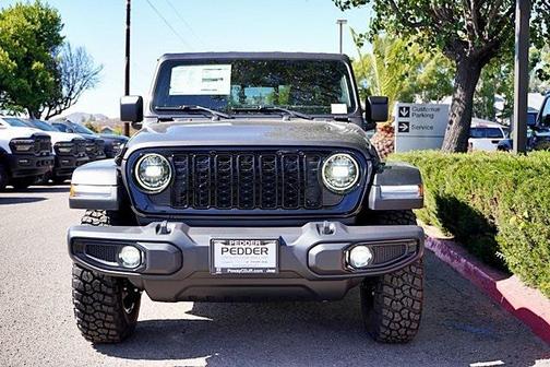 2025 Jeep Gladiator Willys