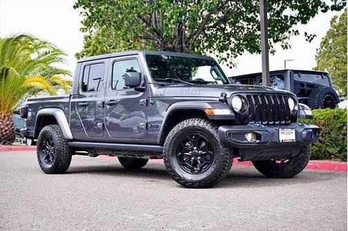 2021 Jeep Gladiator Willys 4x4
