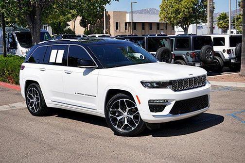 Bright White Clearcoat 2024 Jeep Grand Cherokee Summit