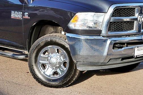 2017 RAM 2500 Tradesman Crew Cab 4x4 6'4' Box