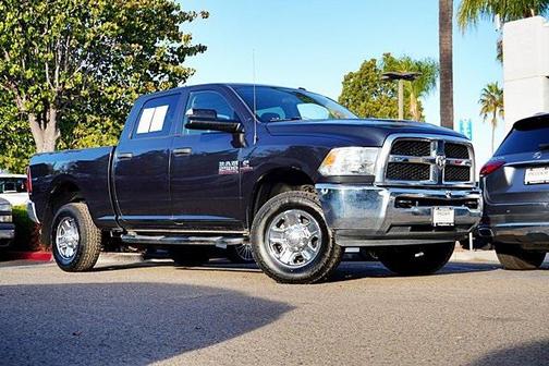 2017 RAM 2500 Tradesman Crew Cab 4x4 6'4' Box
