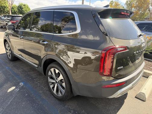 2022 Kia Telluride S