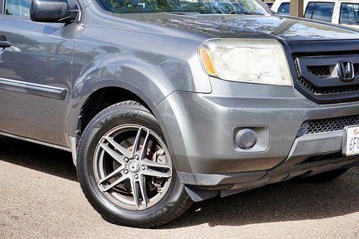 Nimbus Gray Metallic 2009 Honda Pilot LX