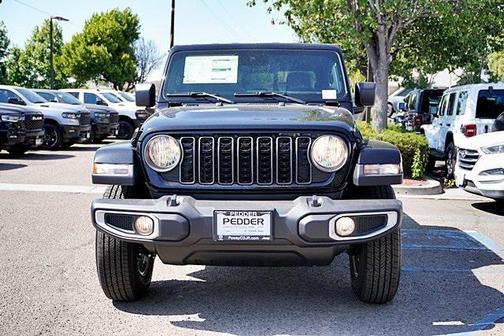 2025 Jeep Gladiator Sport S