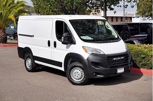 2025 RAM ProMaster 1500 Low Roof
