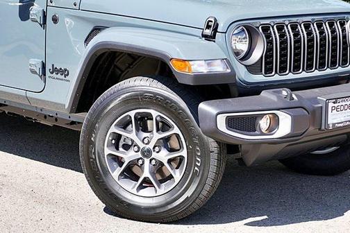 2025 Jeep Gladiator Sport S