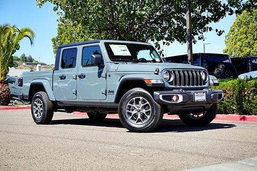 2025 Jeep Gladiator Sport S