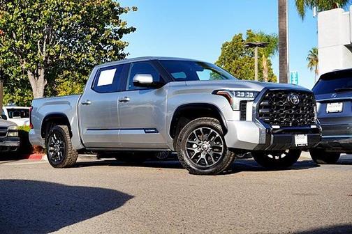2022 Toyota Tundra Platinum