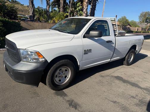 Bright White Clearcoat 2022 RAM 1500 Tradesman