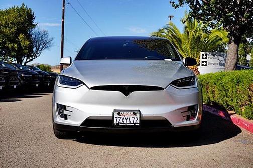 2017 Tesla Model X 90D