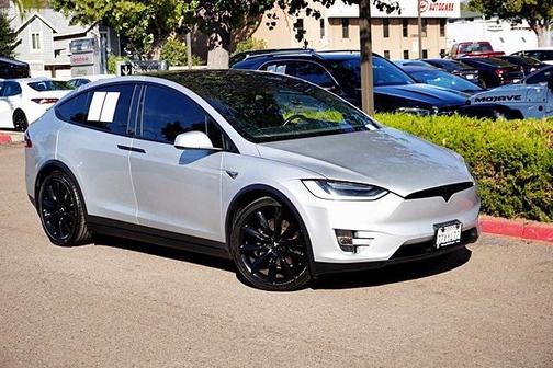 2017 Tesla Model X 90D