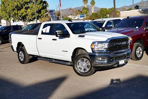 2024 RAM 2500 Big Horn Crew Cab 4x4 8' Box