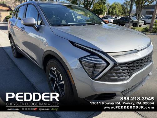 2024 Kia Sportage Hybrid LX