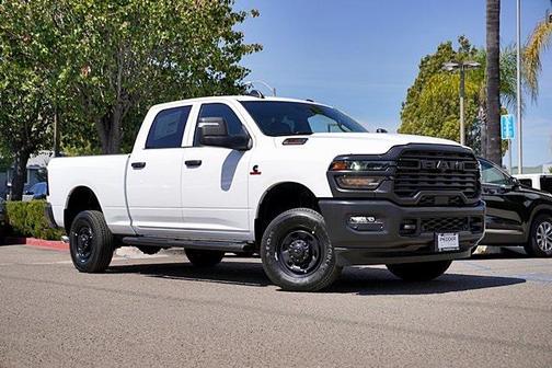 2025 RAM 2500 Tradesman Crew Cab 4x4 6'4' Box