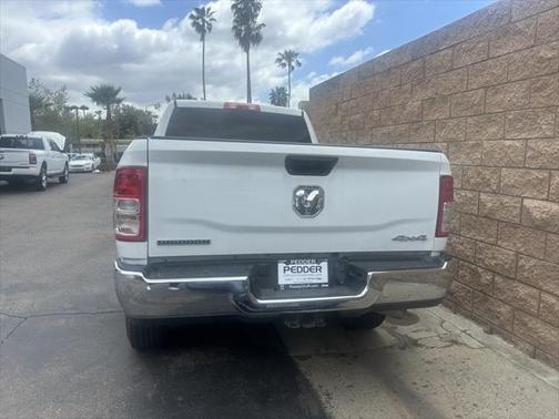 2023 RAM 2500 Big Horn Crew Cab 4x4 6'4' Box
