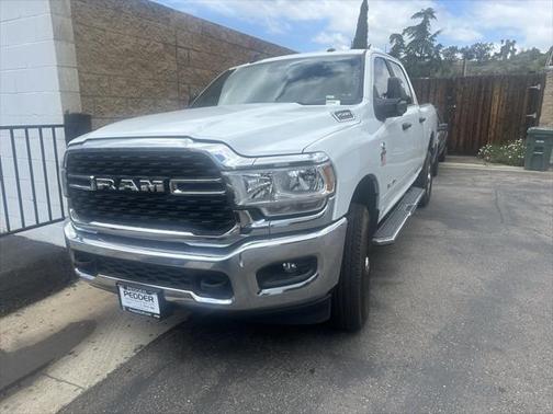 2023 RAM 2500 Big Horn Crew Cab 4x4 6'4' Box