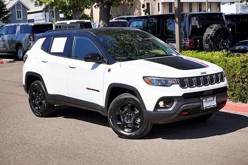 2023 Jeep Compass Trailhawk