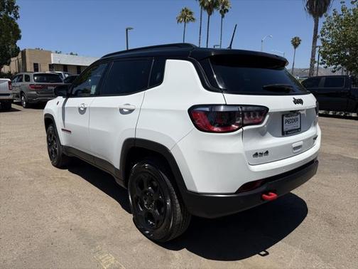 2023 Jeep Compass Trailhawk