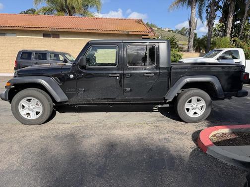 2020 Jeep Gladiator Sport S