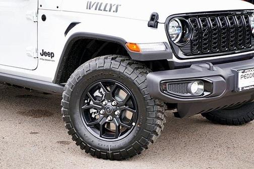 2025 Jeep Gladiator Willys