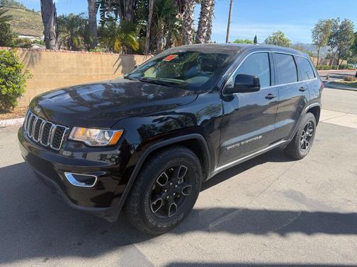 2022 Jeep Grand Cherokee Laredo