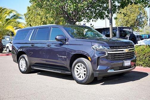 2023 Chevrolet Suburban LT