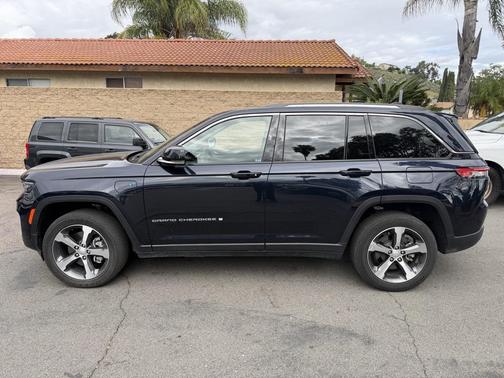 2023 Jeep Grand Cherokee 4xe Base