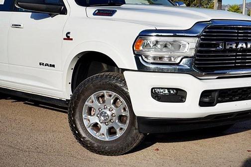 2022 RAM 3500 Laramie Crew Cab 4x4 6'4' Box