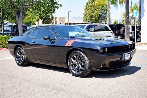 2020 Dodge Challenger SXT