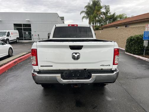 2023 RAM 2500 Big Horn Crew Cab 4x4 6'4' Box