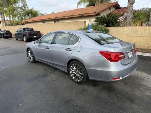 2017 Acura RLX Technology Package
