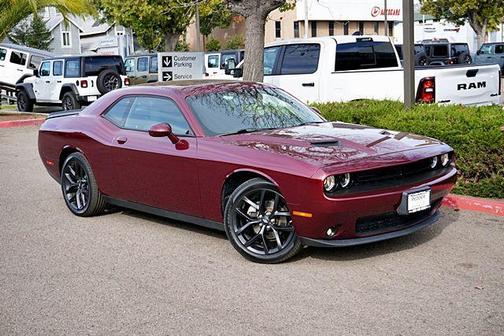 2022 Dodge Challenger SXT