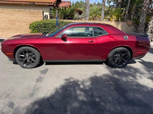 2022 Dodge Challenger SXT