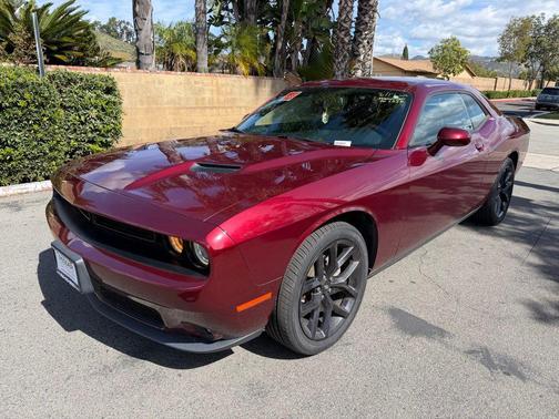 2022 Dodge Challenger SXT