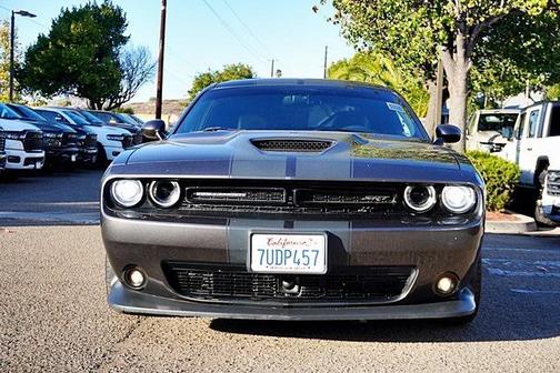 2016 Dodge Challenger SRT 392