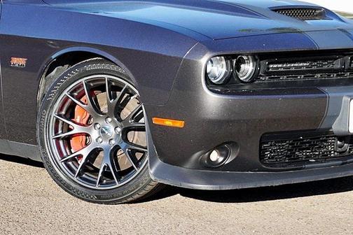 2016 Dodge Challenger SRT 392